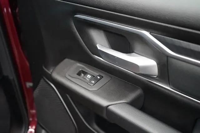 2025 Ram 1500 Big Horn Crew Cab 4x4 57 Box