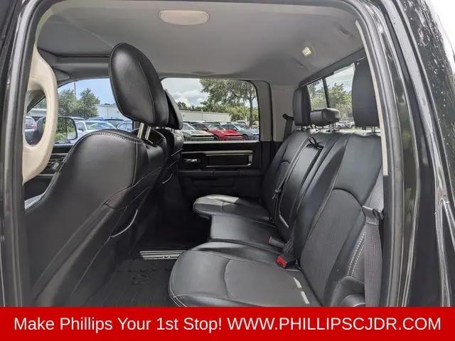 2017 Ram 1500 Night Crew Cab 4x4 57 Box