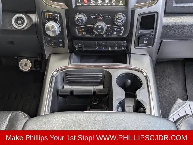 2017 Ram 1500 Night Crew Cab 4x4 57 Box