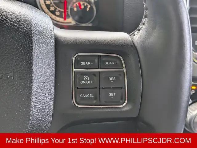 2017 Ram 1500 Night Crew Cab 4x4 57 Box