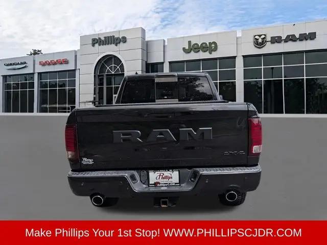 2017 Ram 1500 Night Crew Cab 4x4 57 Box