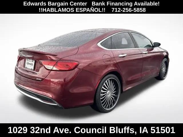 2015 Chrysler 200 Limited