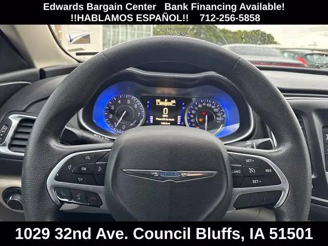 2015 Chrysler 200 Limited