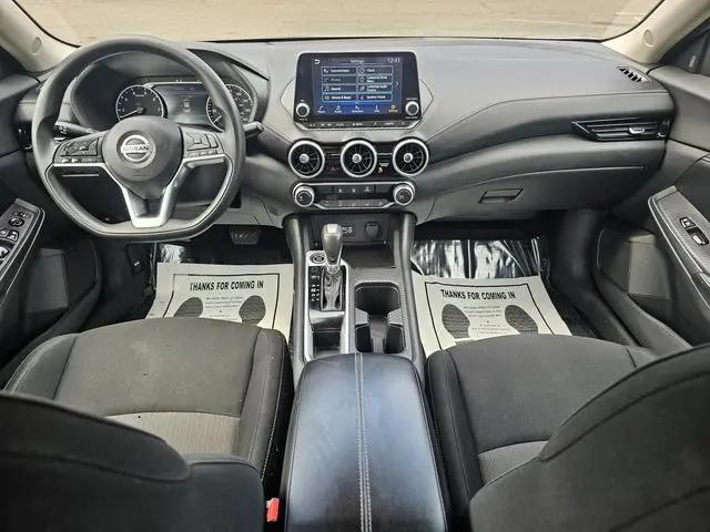2023 Nissan Sentra SV Xtronic CVT