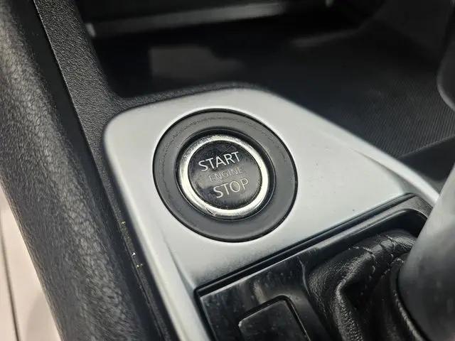 2023 Nissan Sentra SV Xtronic CVT