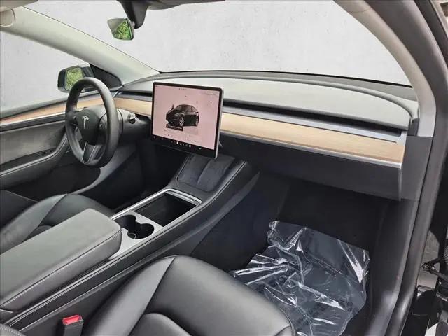 2024 Tesla Model Y Long Range Dual Motor All-Wheel Drive