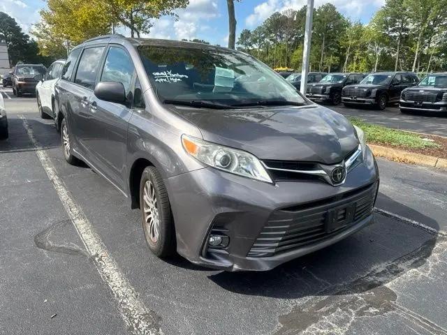2018 Toyota Sienna XLE 8 Passenger for sale in Virginia Beach, VA