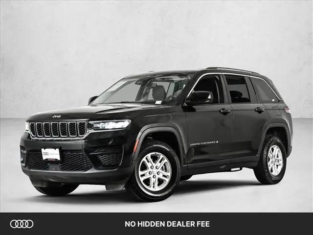 2023 Jeep Grand Cherokee Laredo 4x4 for sale in Chicago, IL
