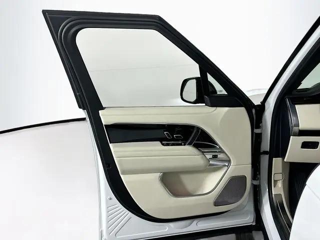 2025 Land Rover Range Rover P530 Autobiography