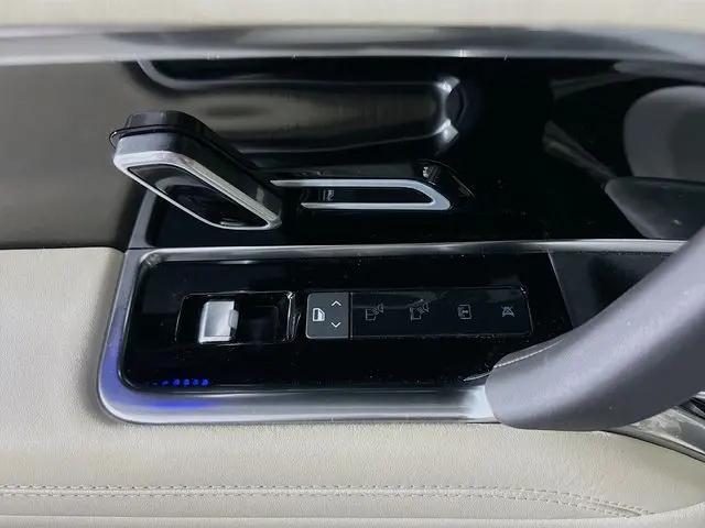 2025 Land Rover Range Rover P530 Autobiography
