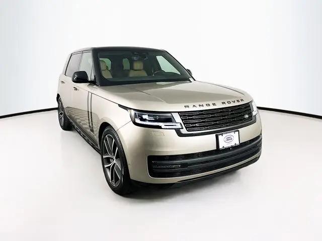 2024 Land Rover Range Rover P530 SE