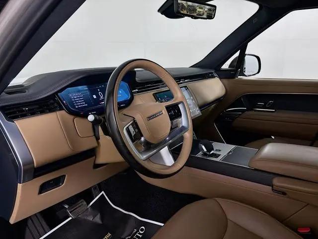 2024 Land Rover Range Rover P530 SE