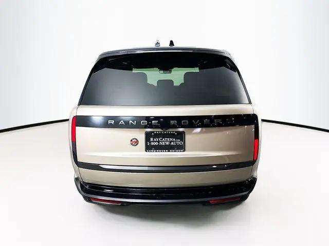 2024 Land Rover Range Rover P530 SE