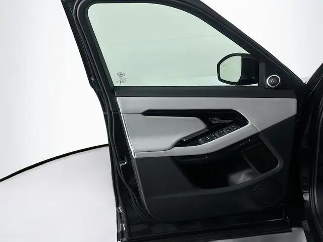 2026 Land Rover Range Rover Evoque S