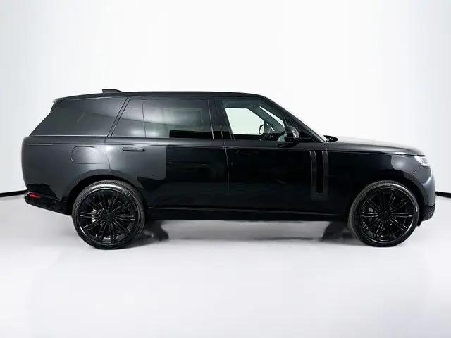 2026 Land Rover Range Rover P400 SE 7 Seat