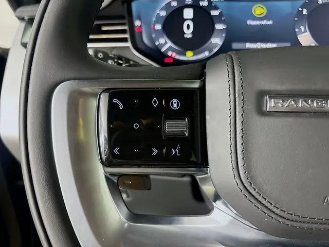 2026 Land Rover Range Rover P400 SE 7 Seat