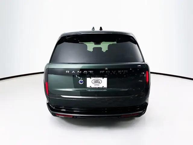 2026 Land Rover Range Rover P400 SE 7 Seat