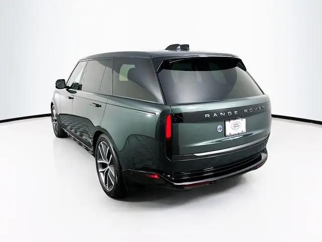 2026 Land Rover Range Rover P400 SE 7 Seat