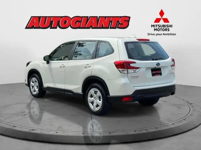 2023 Subaru Forester Base