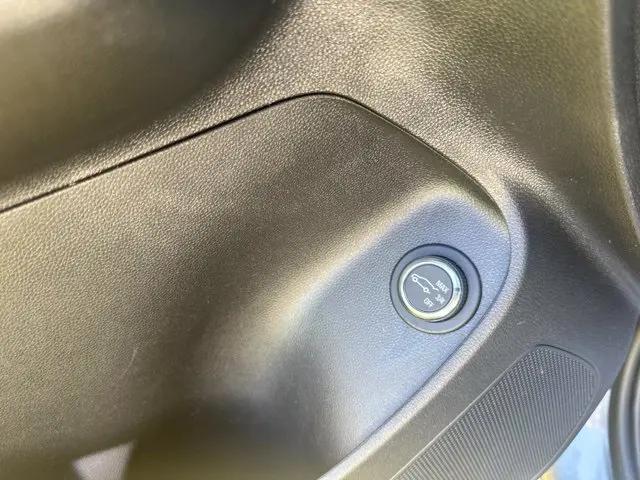 2024 Buick NV Avenir FWD