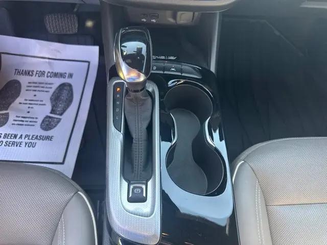2024 Buick NV Avenir FWD