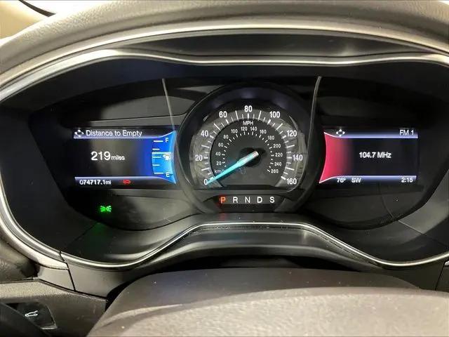 2016 Ford Fusion SE