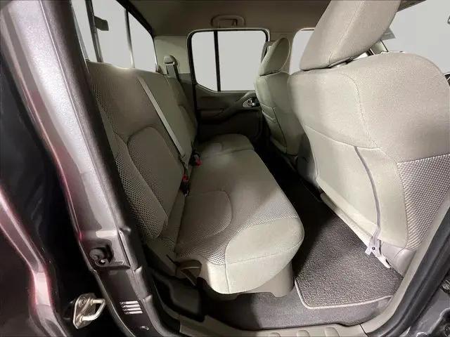 2020 Nissan Frontier Crew Cab SV 4x4