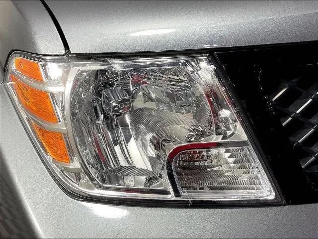 2020 Nissan Frontier Crew Cab SV 4x4