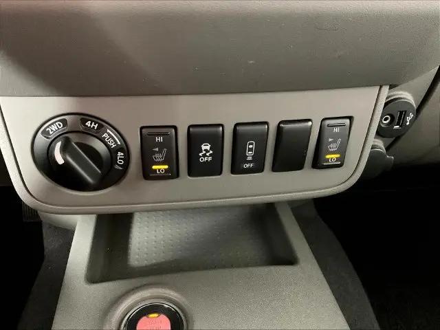 2020 Nissan Frontier Crew Cab SV 4x4