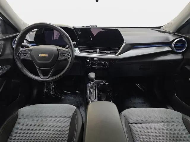 2024 Chevrolet Trax FWD LT
