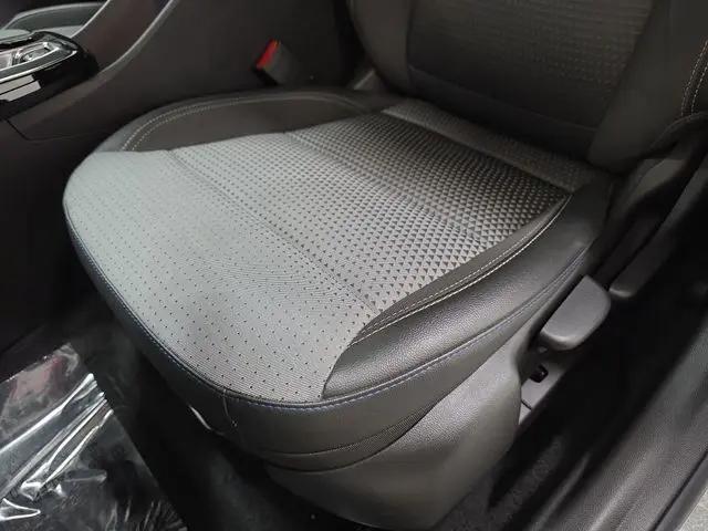 2024 Chevrolet Trax FWD LT