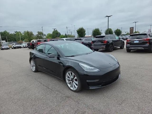 2019 Tesla Model 3 Standard Range Plus