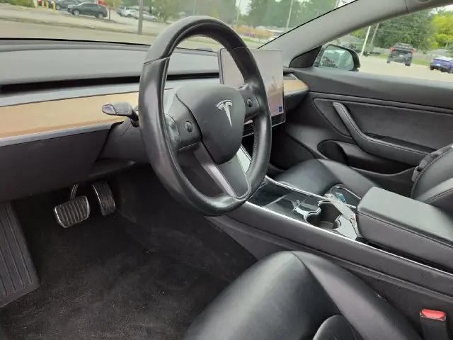 2019 Tesla Model 3 Standard Range Plus