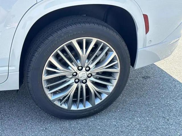 2027 Buick Enclave Avenir