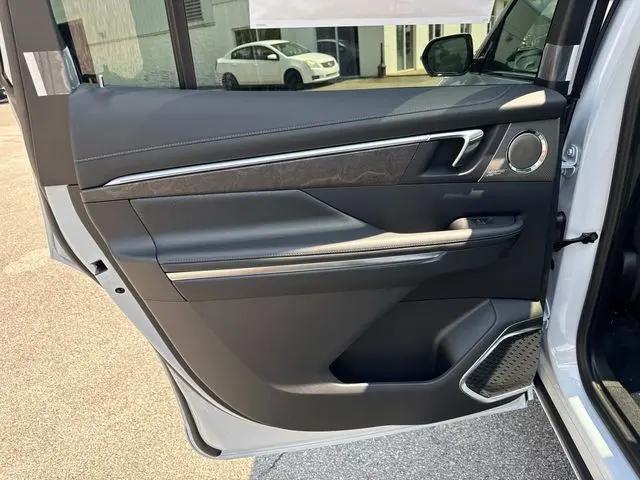 2027 Buick Enclave Avenir
