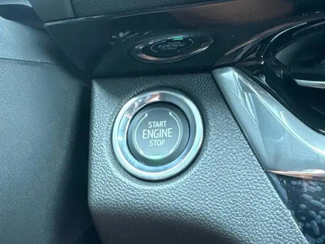 2026 Buick NV Avenir FWD