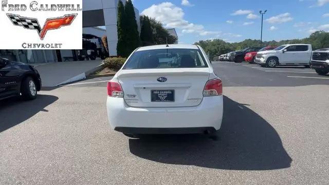 2015 Subaru Impreza 2.0i Premium