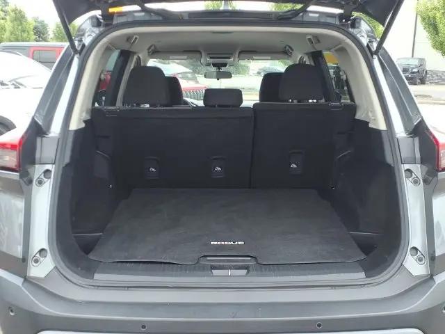 2023 Nissan Rogue SV FWD