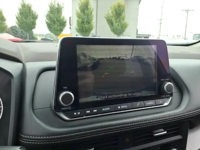 2023 Nissan Rogue SV FWD