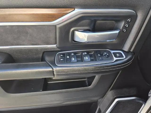 2022 Ram 2500 Laramie Crew Cab 4x4 64 Box