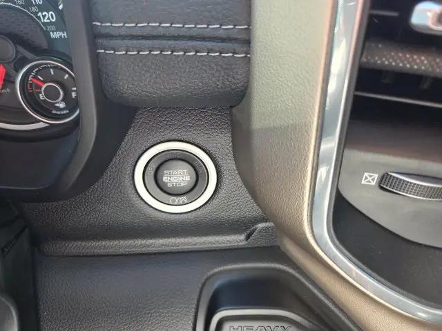 2022 Ram 2500 Laramie Crew Cab 4x4 64 Box