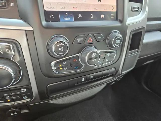 2023 Ram 1500 Classic SLT Crew Cab 4x4 57 Box