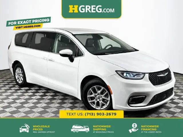 2023 Chrysler Pacifica Touring L for sale in Houston, TX