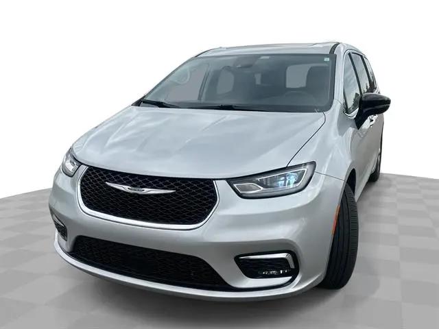 2024 Chrysler Pacifica Limited for sale in Birch Run, MI