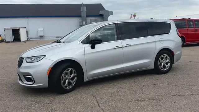 2024 Chrysler Pacifica Limited