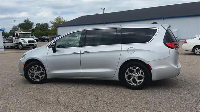 2024 Chrysler Pacifica Limited