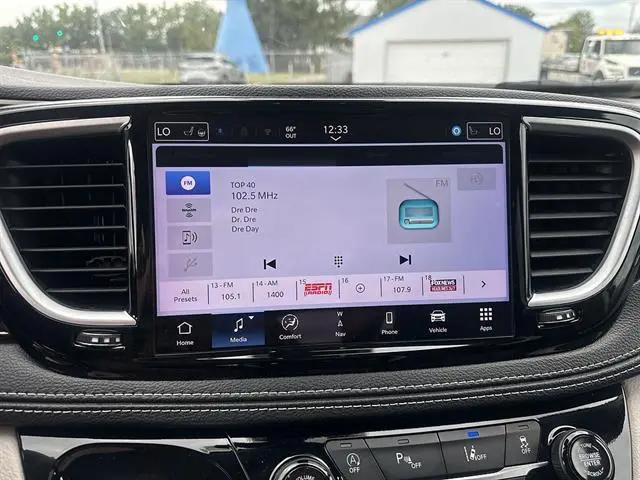 2024 Chrysler Pacifica Limited