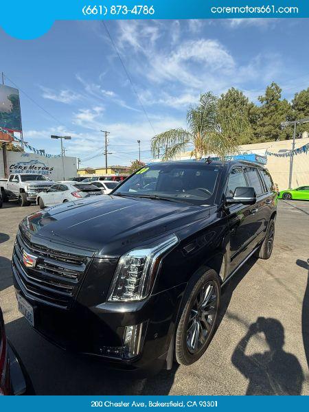 2020 Cadillac Escalade 4WD Platinum for sale in Bakersfield, CA