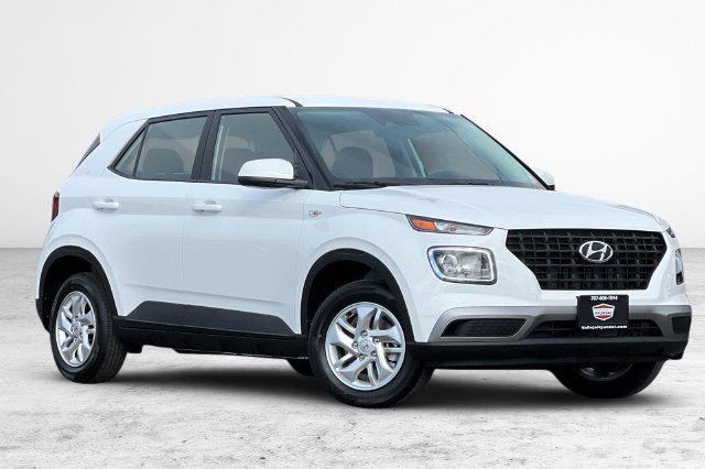 2026 Hyundai Venue SE