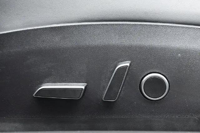 2021 Tesla Model 3 Standard Range Plus Rear-Wheel Drive